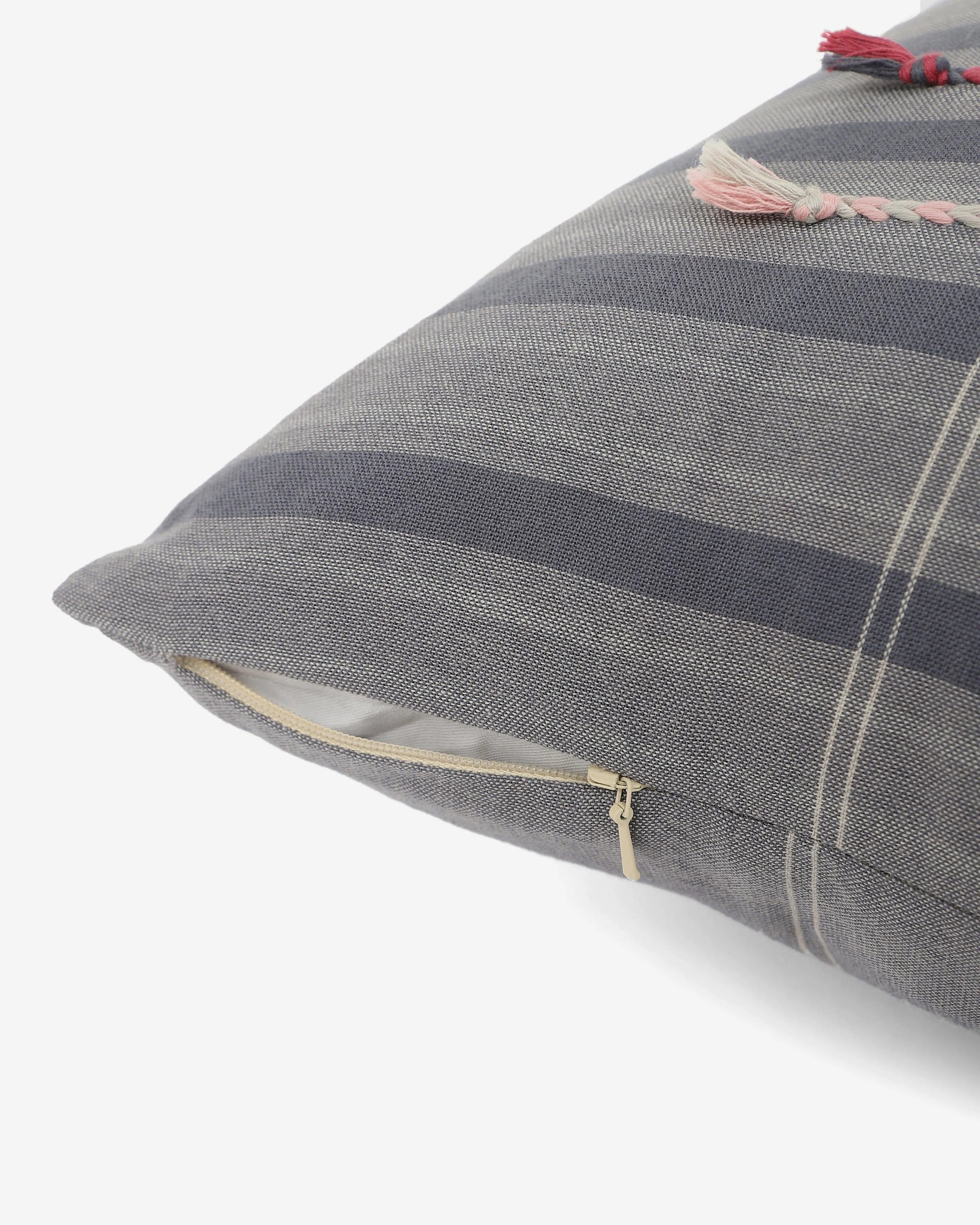 Appu Extra Weft Cotton Cushion Cover