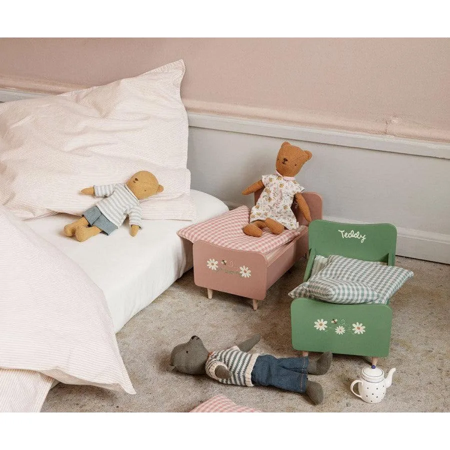 Maileg Wooden Bed - Teddy Mom, Rose