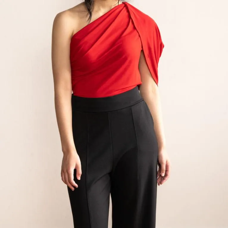 The Evolve One Shoulder Top